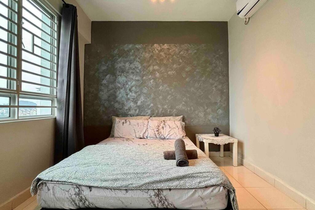 Moderm Spacious 6Pax S Pice Penang บายันเลอปาส ภายนอก รูปภาพ