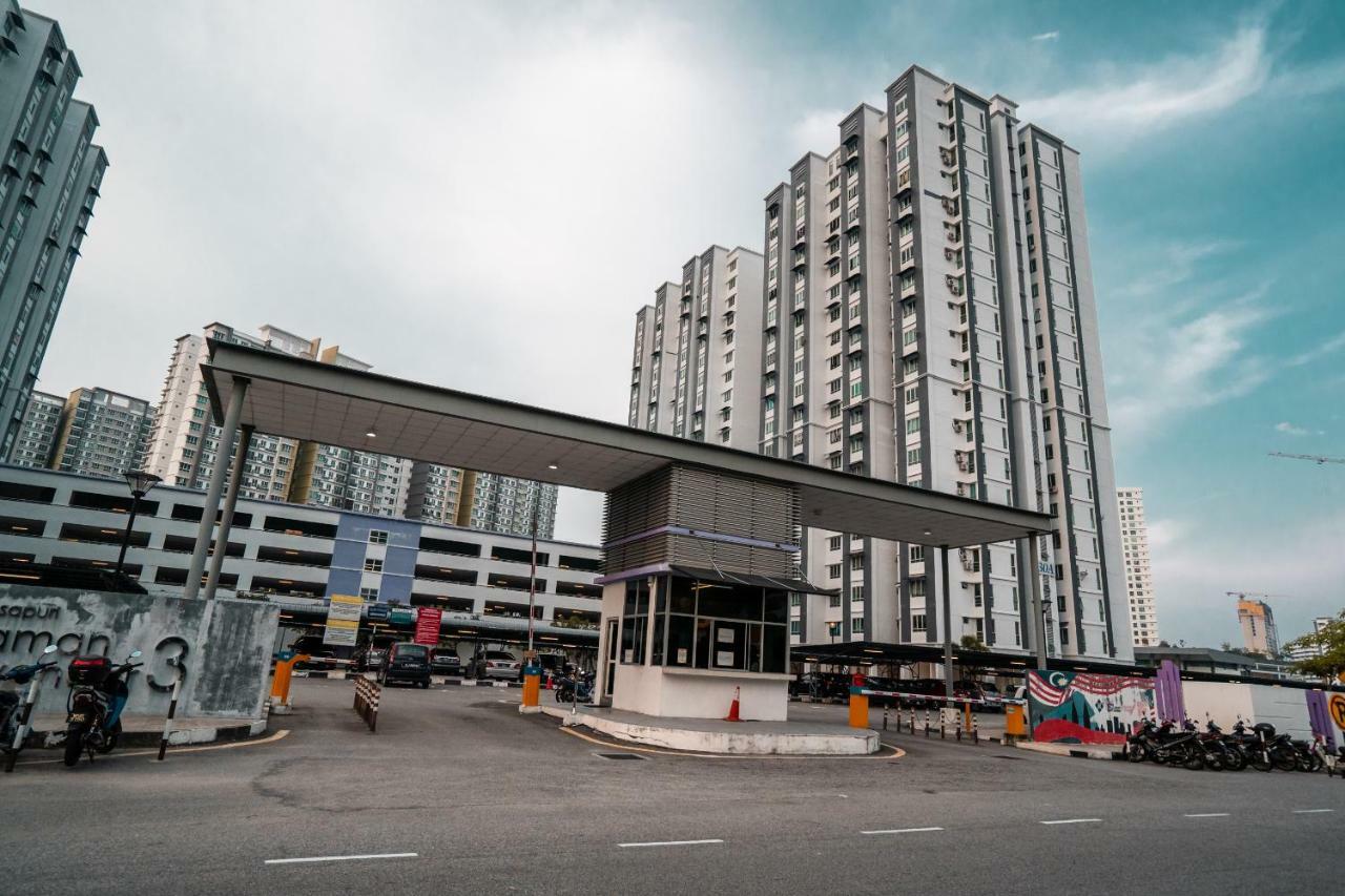 Moderm Spacious 6Pax S Pice Penang บายันเลอปาส ภายนอก รูปภาพ